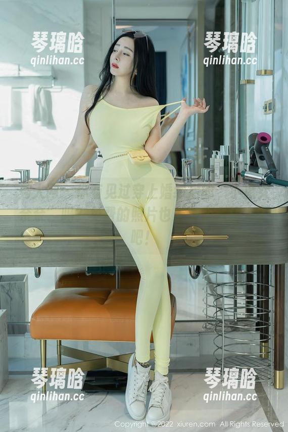 秀人网 - 你有见过穿上婚纱后的“小魔女奈奈”吗？免费的照片也未免太会挠人了吧！