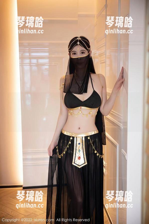 秀人网 - 江真真穿礼服的美图竟让我脑海中出现了各种画面，图集说不定就是一场光影的狂欢。