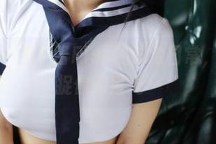 美媛馆 – 鱼子酱Fish的泳池日常，高清捕捉你的目光～