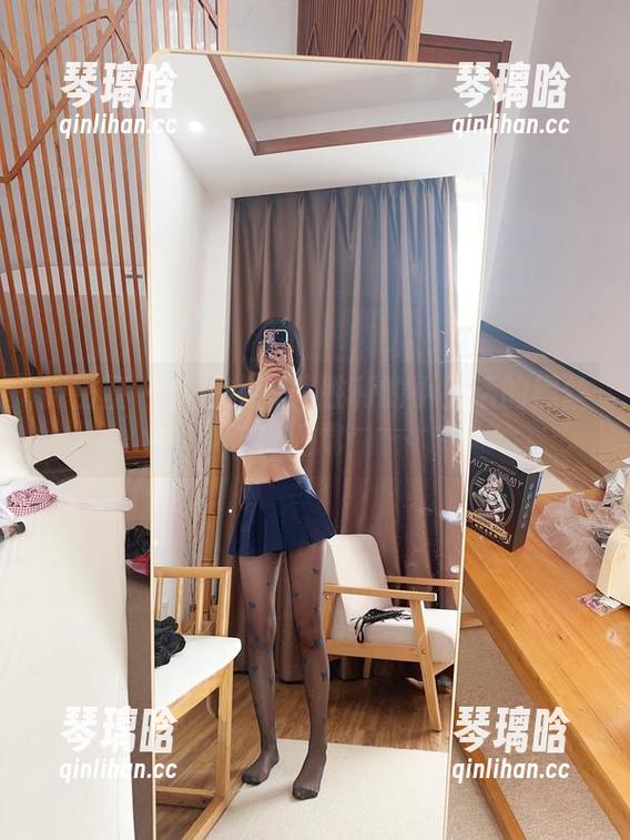 微密圈 - 套图推荐：胜利的小生活的黑丝缠绵
