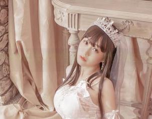 脱尾巴Mizuki与水手服的跨界合作,图包里有些奇特的组合