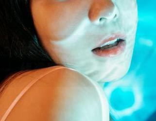 蜜桃社 – 陆萱萱Cecilia的镂空秘籍，在线资源让你欲罢不能