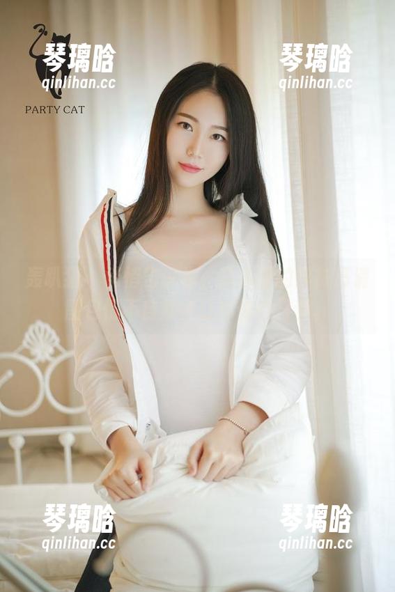 轰趴猫 - 悄悄告诉你，苏小暖的丝袜高清图包情不自禁会让你做白日梦。