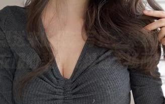 迷之呆梨送来的夏末写真:果然是不会穿衣服的梨也能撑起大场面!