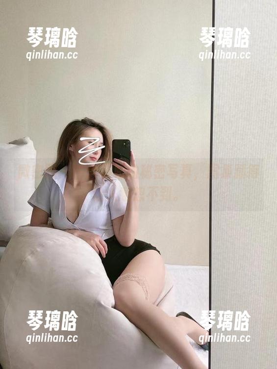 微密圈 - 陈大小姐的秘密写真，图集藏得让人意想不到。