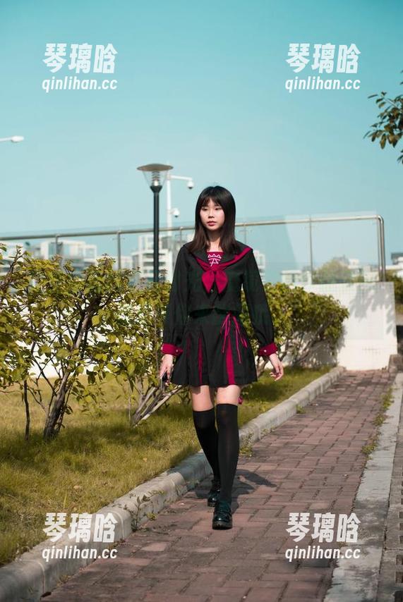 这些空姐的平凡时光，魔镜街拍作品在网盘里等你来翻阅哦。
