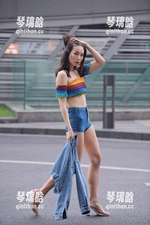 魔镜街拍的另一种可能：在网盘里的“你不要担心”合集