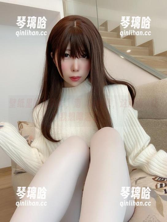 壁纸里的鹿野希，酒酔い先辈，这画面...让我想喝酒了！